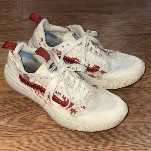Vans Shoes - Vans Ultra-range sneakers  in Red and White women’s size 10, Men’s size 8.5